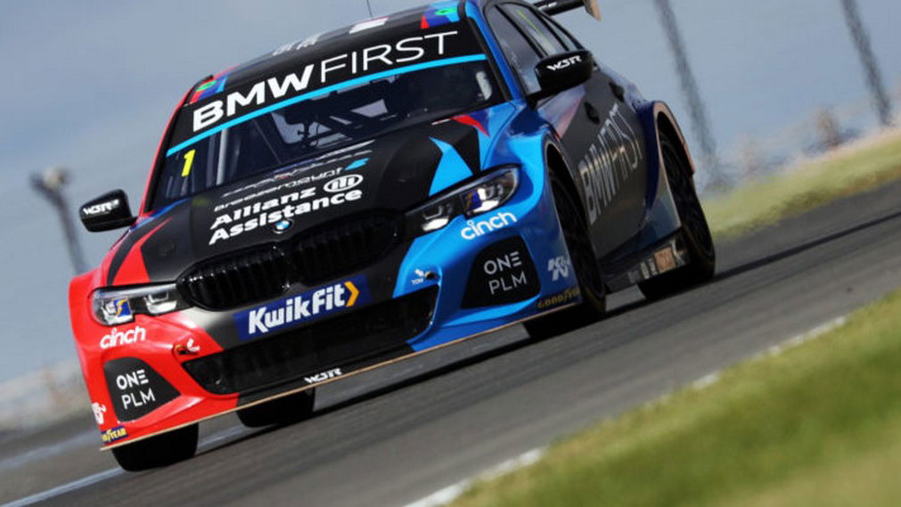 Turkington quickest in opening practice as BTCC kicks off